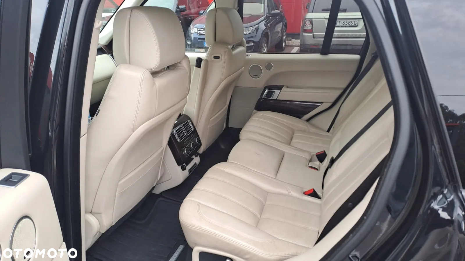 Land Rover Range Rover 4.4SD V8 Vogue - 6