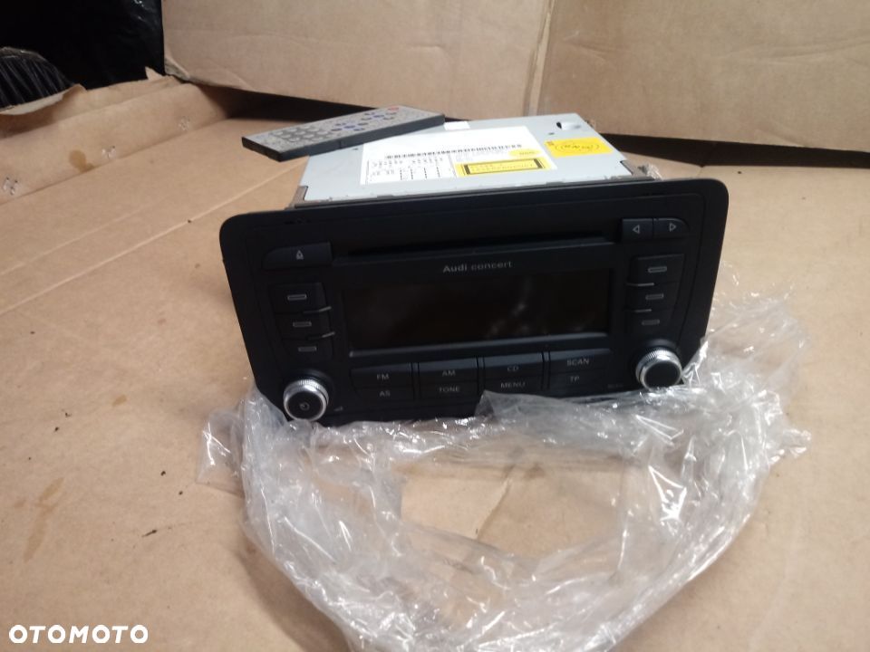 RADO CD AUDI A3 8P 8P0057186 - 2