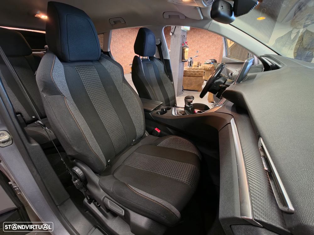 Peugeot 3008 1.5 BlueHDi Active - 10