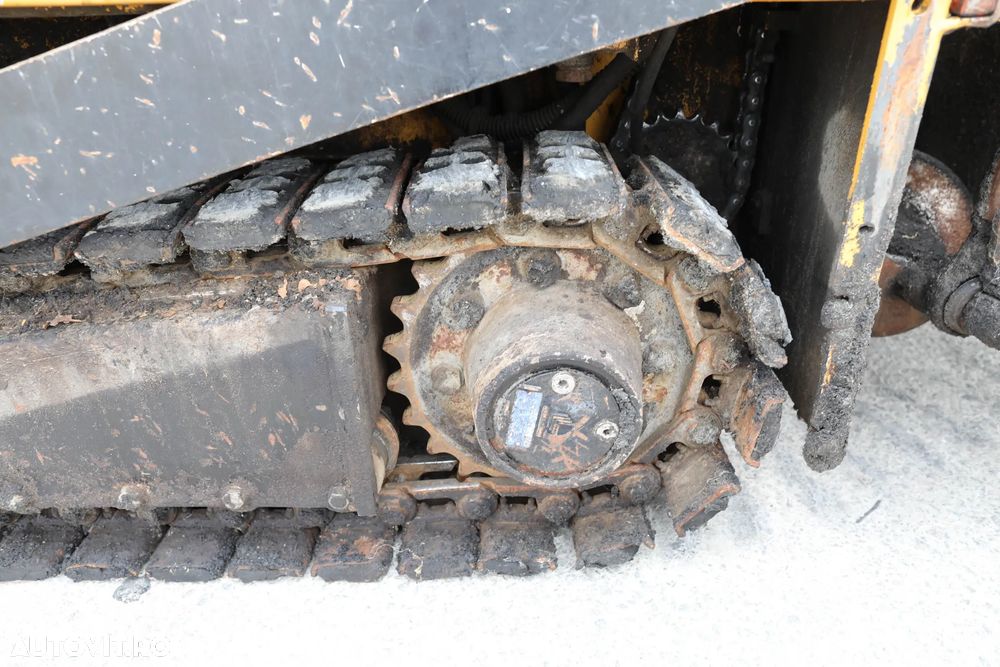 Caterpillar BB621E - 10