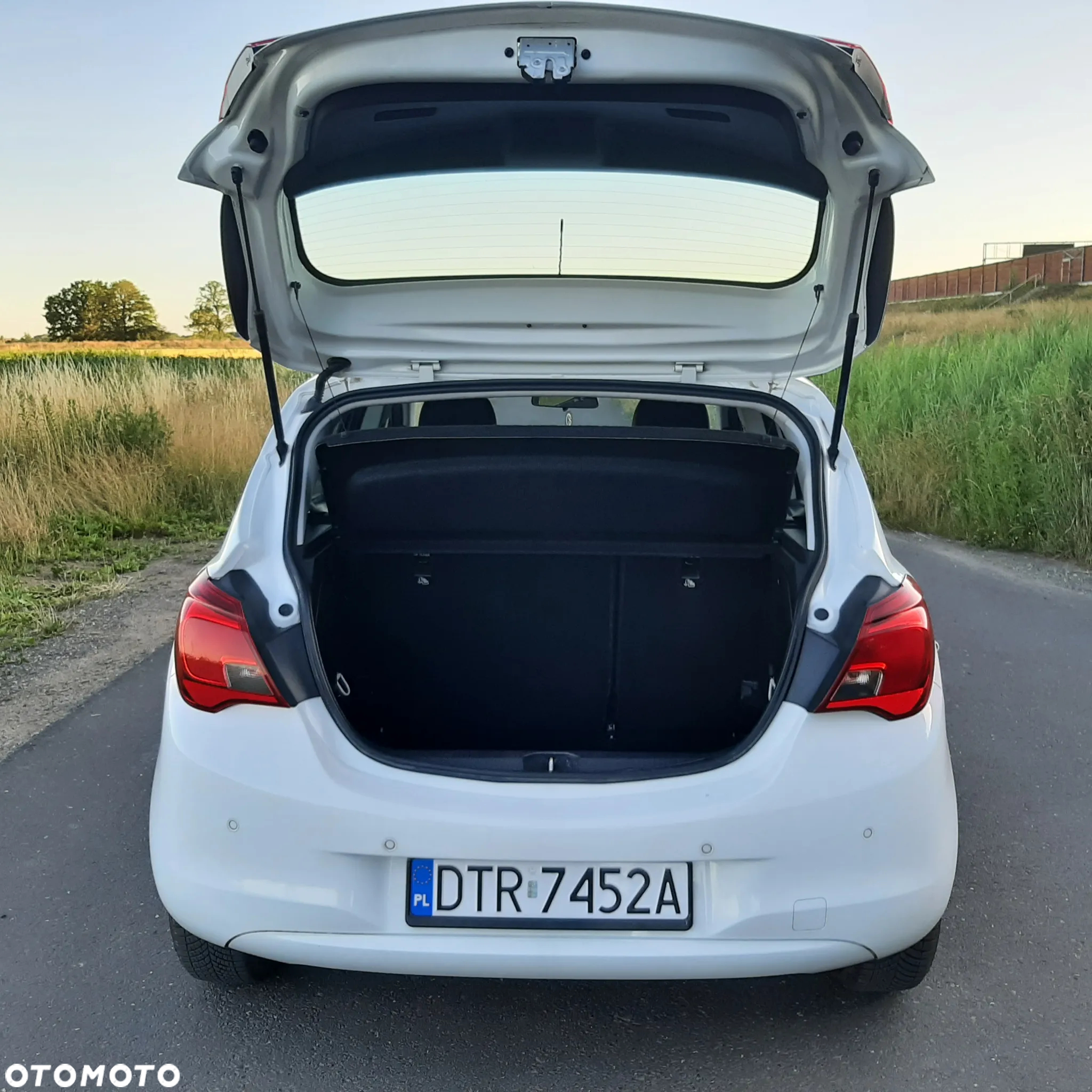 Opel Corsa 1.2 Innovation - 9