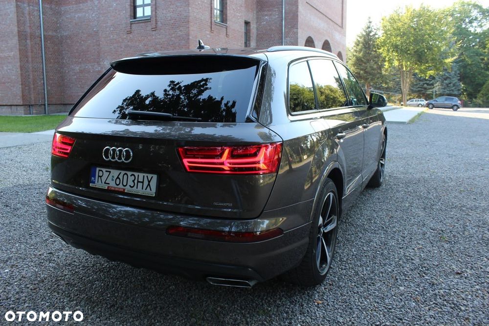 Audi Q7 - 22