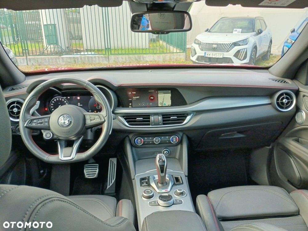 Alfa Romeo Stelvio 2.0 Turbo Competizione Q4 - 9