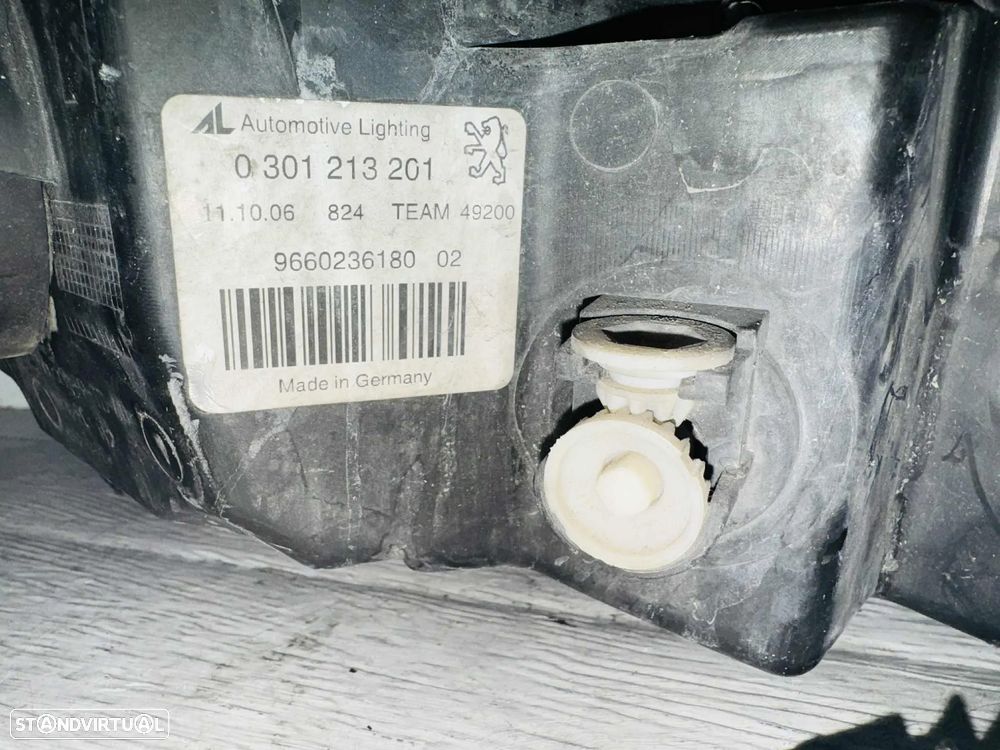 Farol Esquerdo Peugeot 407 - 04/09 - 7