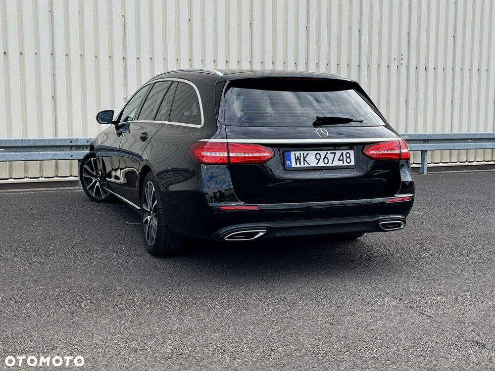 Mercedes-Benz Klasa E 220 d Avantgarde - 6