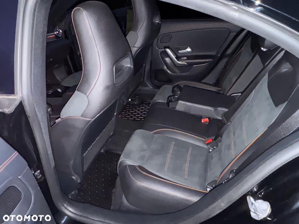 Mercedes-Benz CLA 250 4-Matic Edition 1 7G-DCT - 8