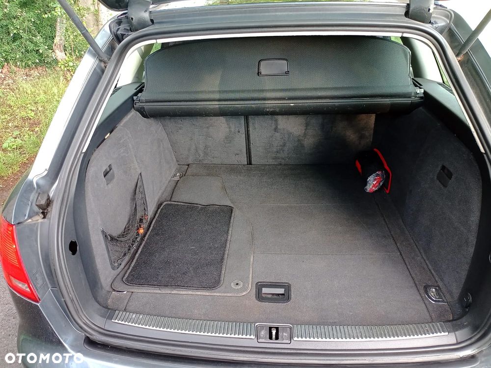 Audi A4 Avant 2.0 TDI - 11