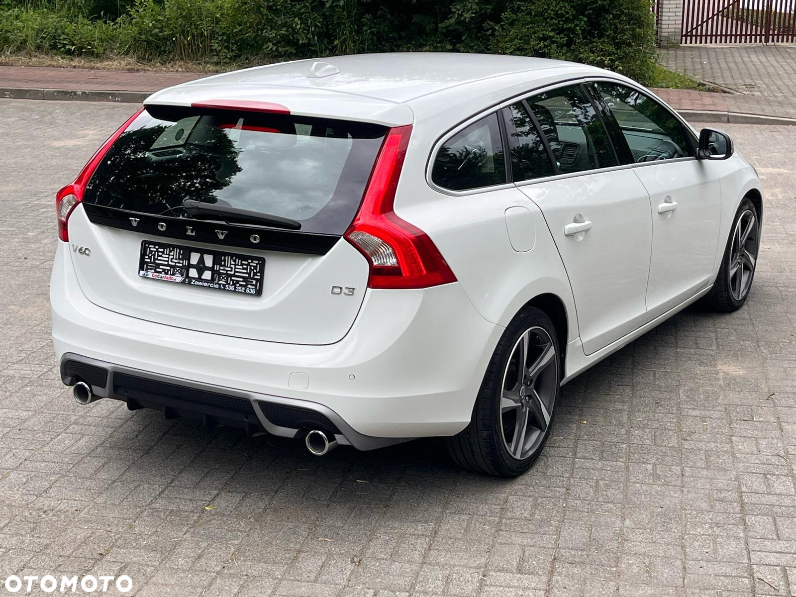Volvo V60 D3 Geartronic RDesign - 19