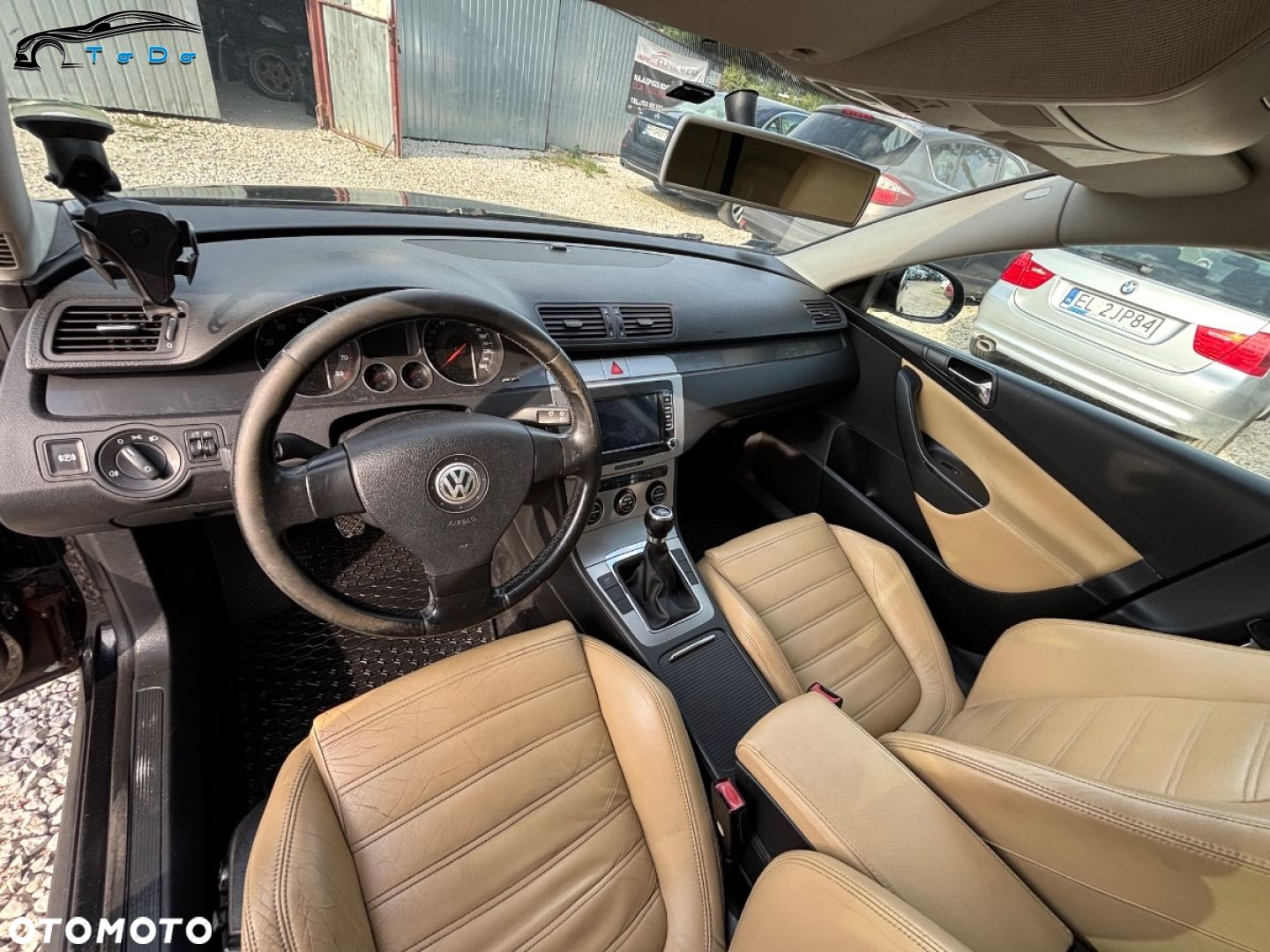Volkswagen Passat 2.0 FSI Highline - 17