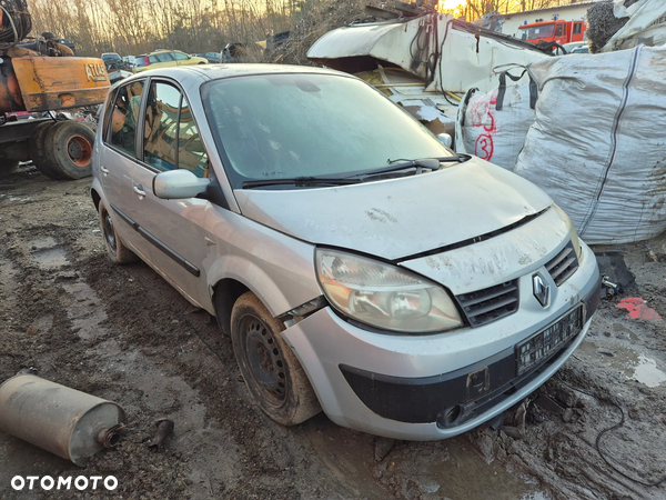 RENAULT SCENIC II fotel fotele kanapa deska kokpit podsufitka boczek boczki klamka podłokietnik licznik prędkościomierz