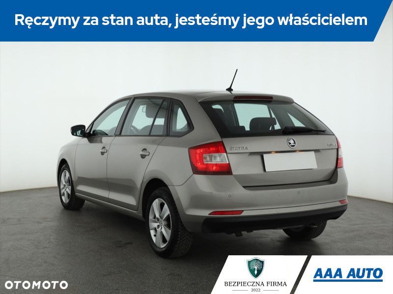Skoda RAPID - 6