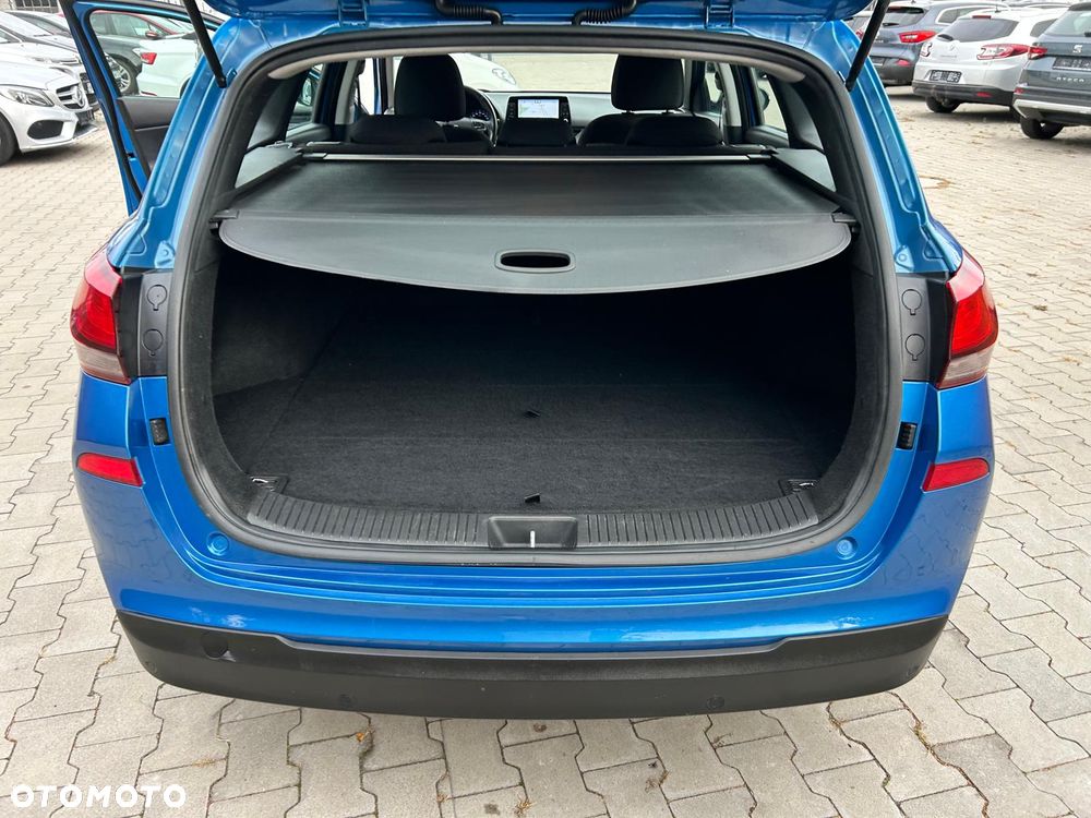 Hyundai i30 1.0 T-GDI Premiere Comfort - 22