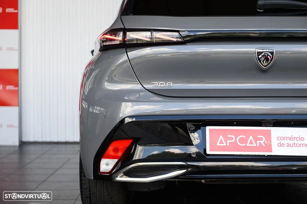 Peugeot 308 1.6 Hybrid GT e-EAT8 - 21