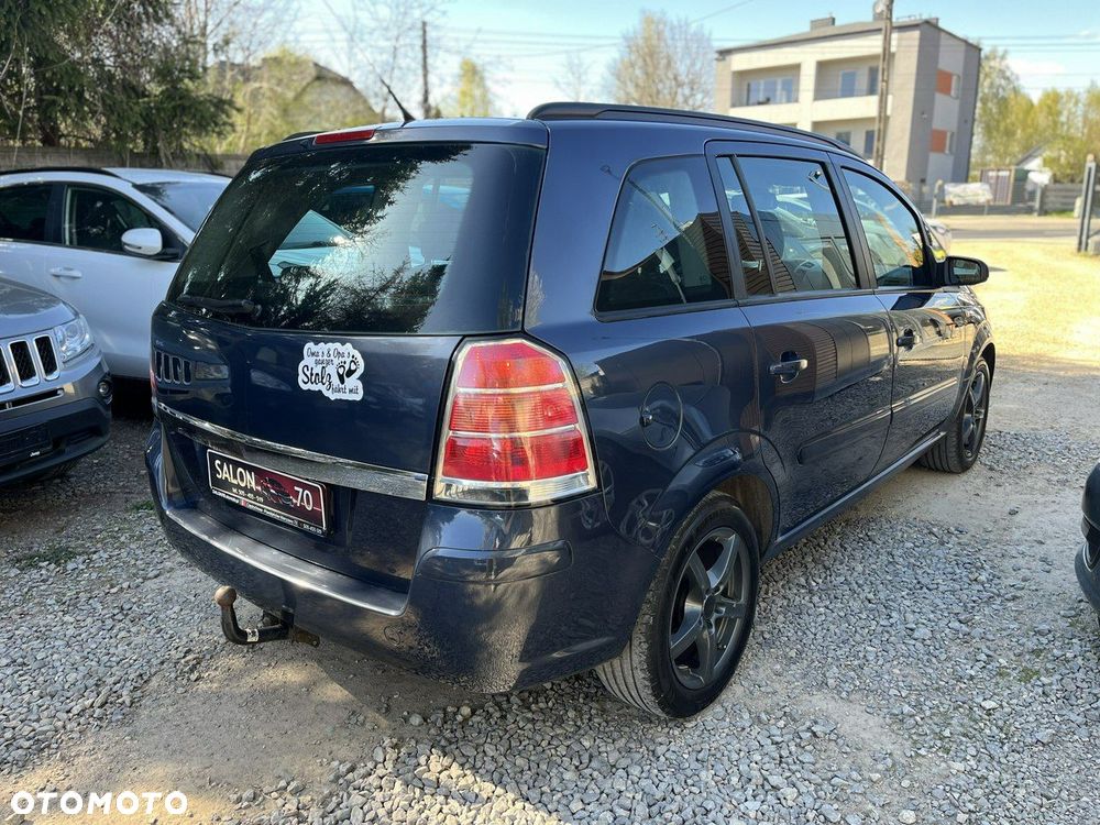 Opel Zafira - 8