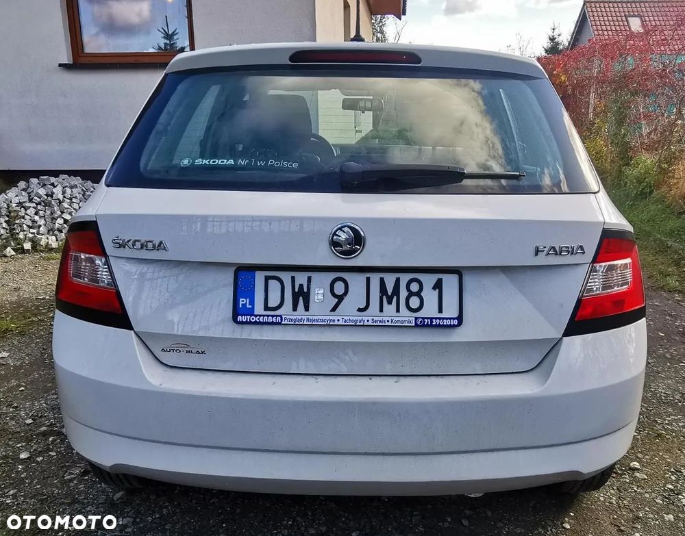 Skoda Fabia 1.2 TSI Active - 5