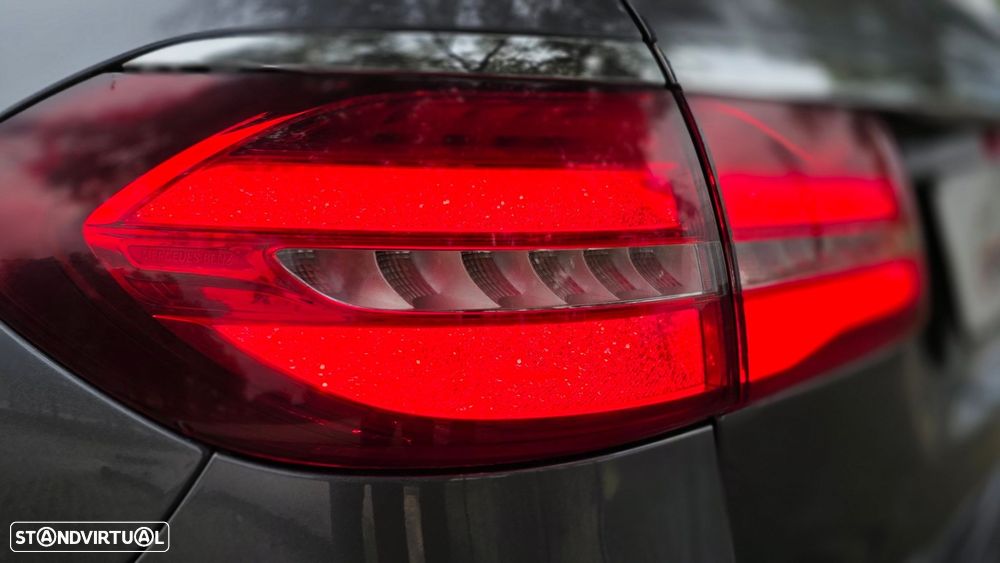 Mercedes-Benz E 220 d AMG Line - 15