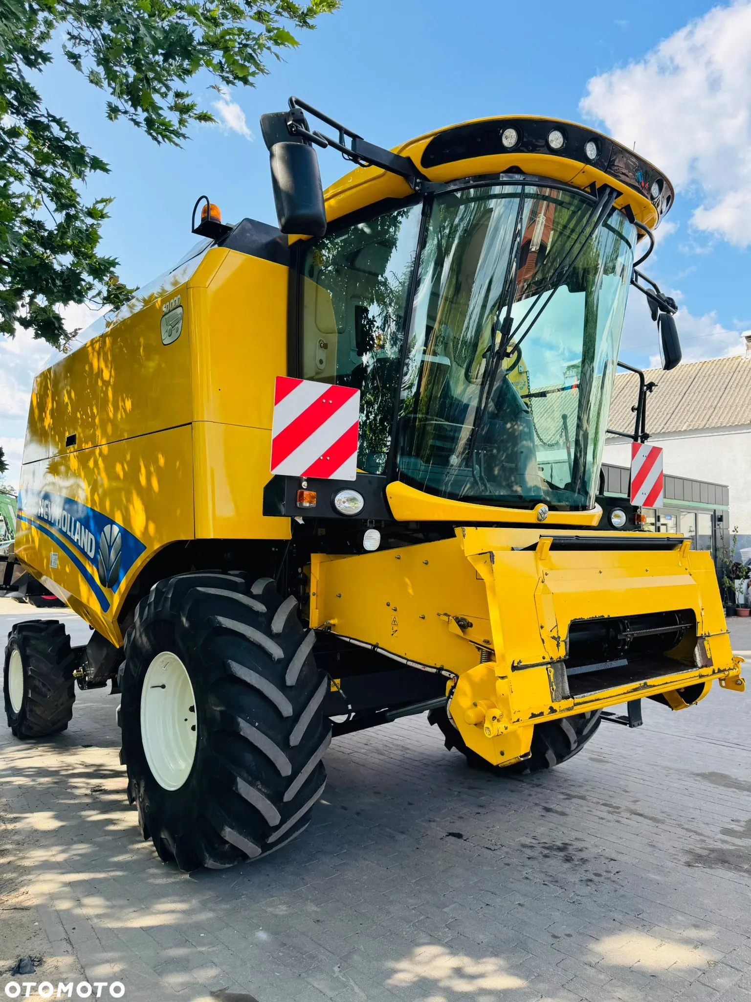 New Holland TC5.70 - 6