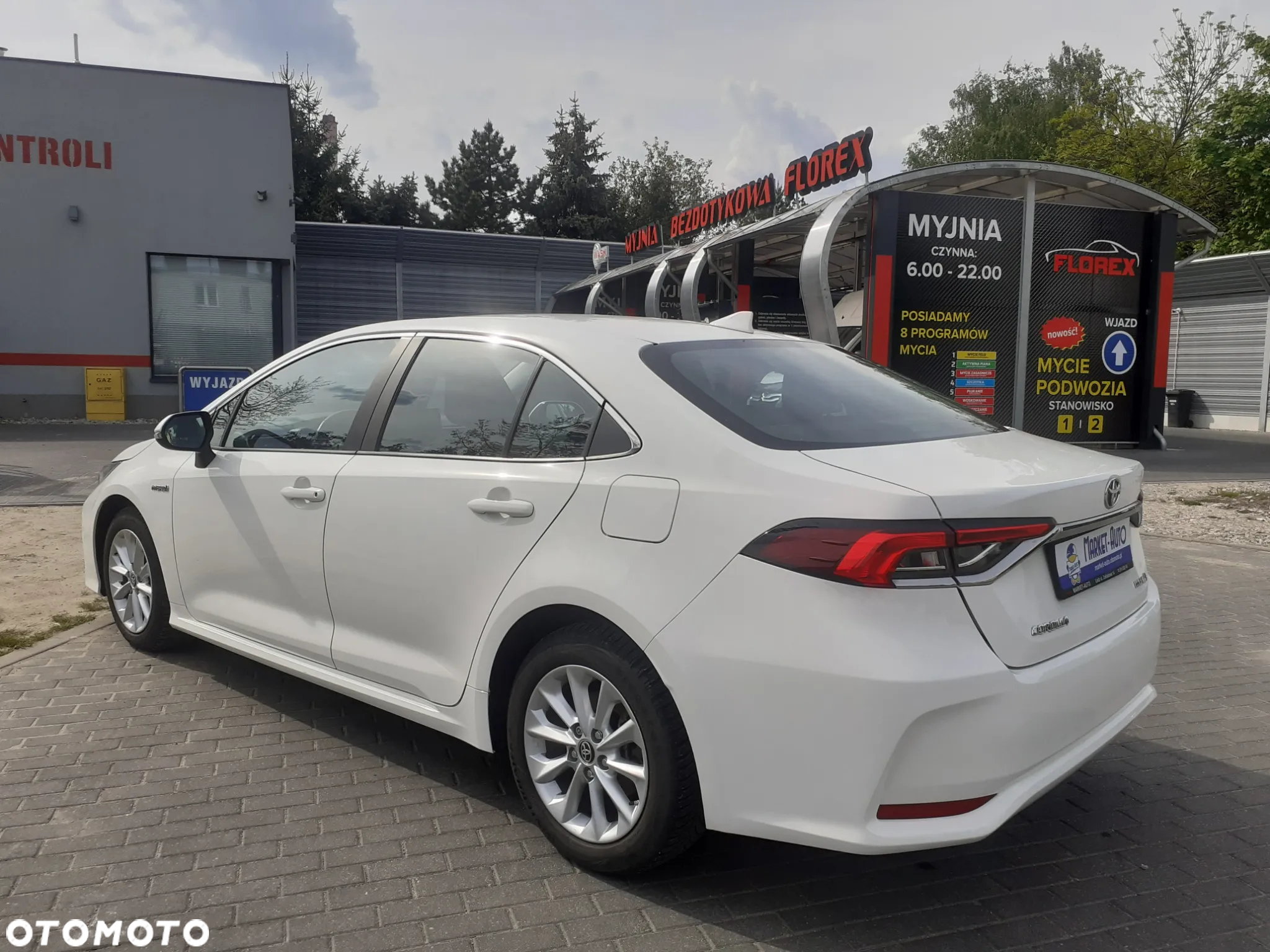 Toyota Corolla 1.8 Hybrid Comfort - 3