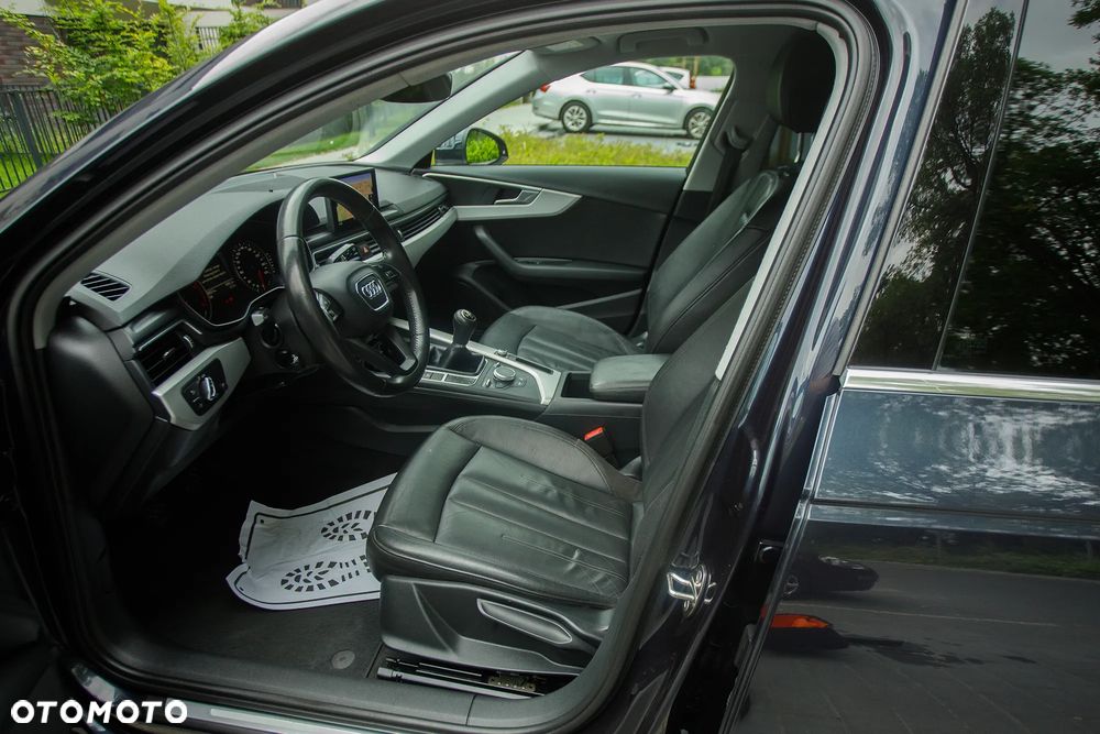 Audi A4 - 24