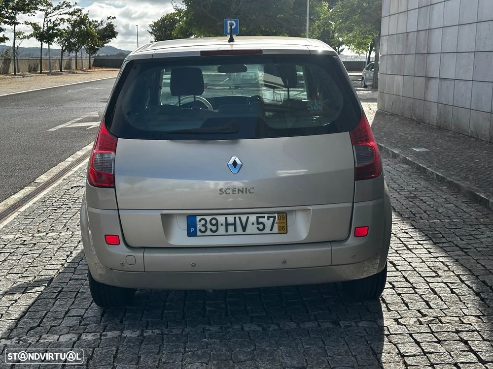 Renault Scénic - 4