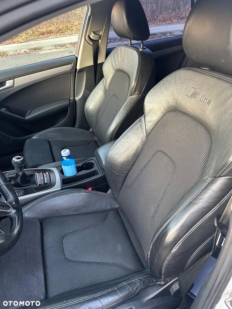 Audi A4 Avant 2.0 TDI - 24