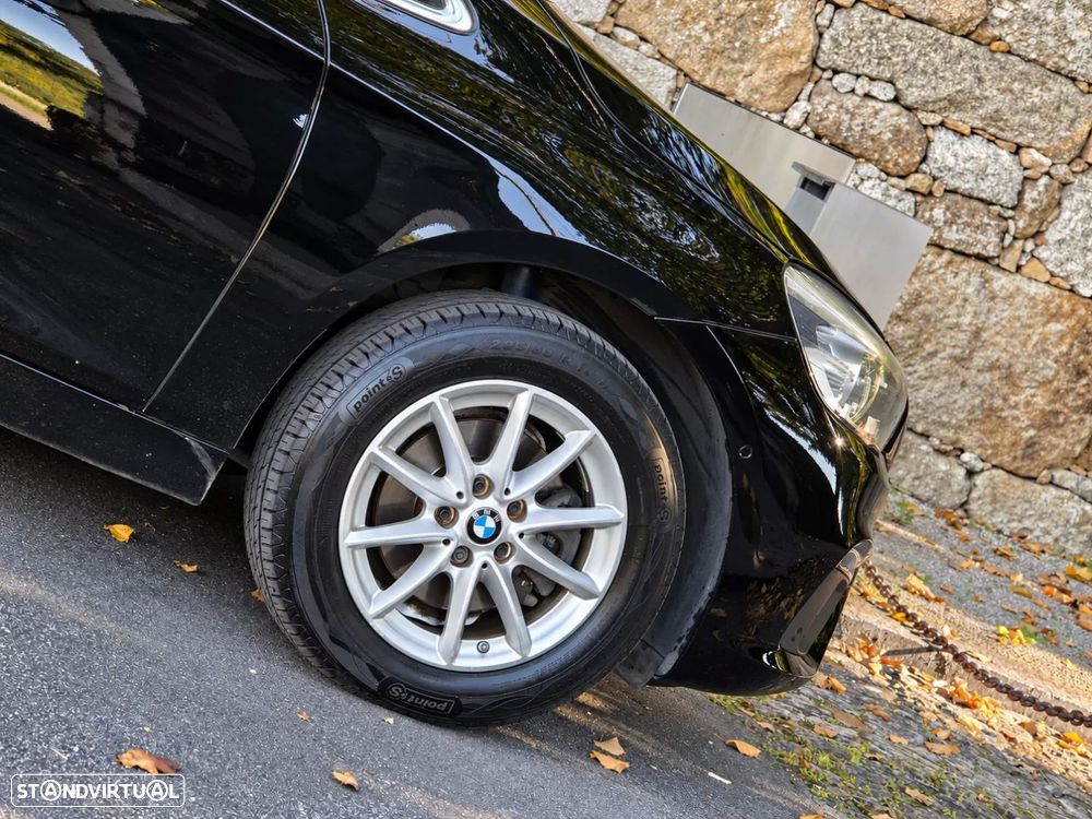 BMW 218 Active Tourer d Line Sport Auto - 13
