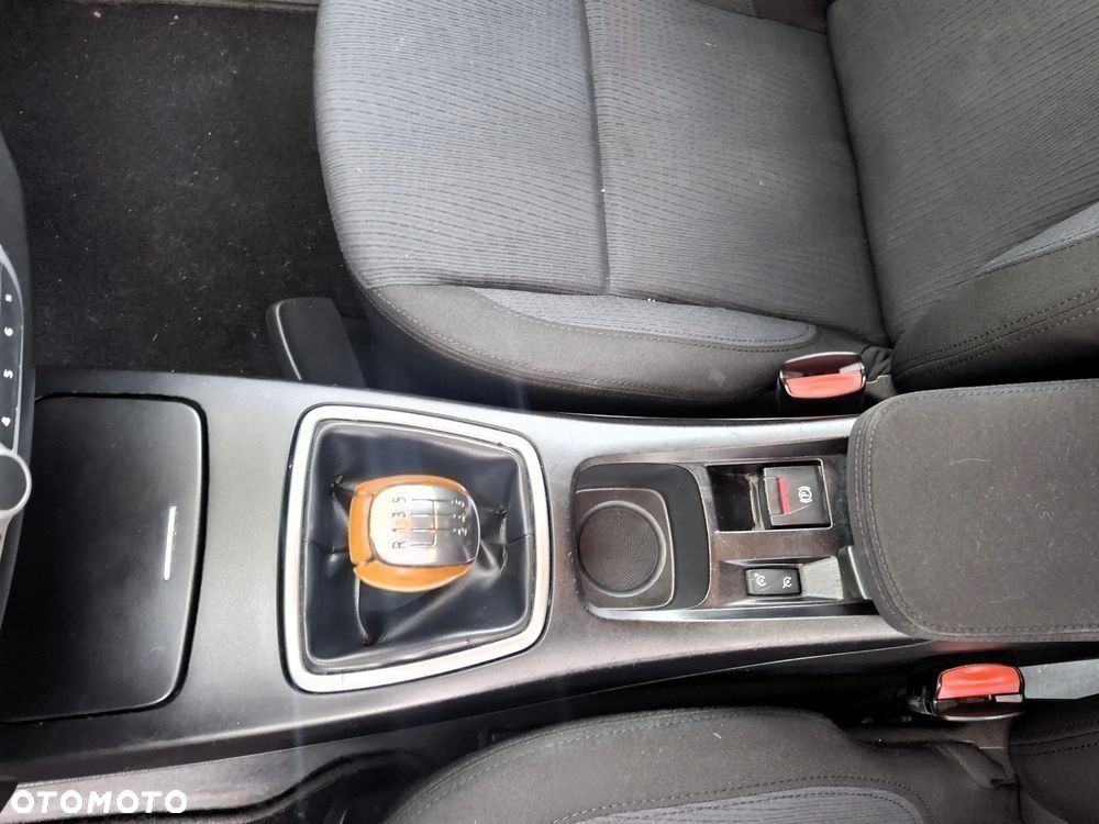 Renault Laguna 1.6 16V Emotion - 19
