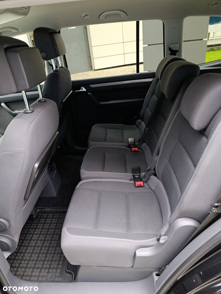 Volkswagen Touran 2.0 TDI DPF BlueMotion Technology Life - 7