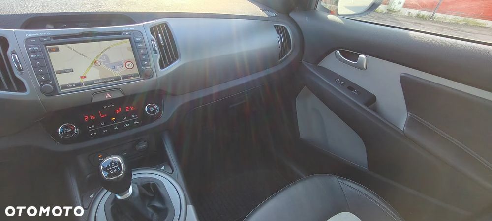 Kia Sportage ver-1-7-crdi-2wd-dream--team-edition - 8