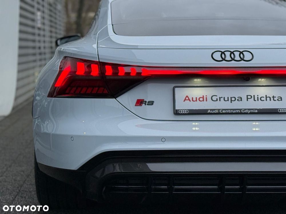 Audi RS e-tron GT - 12