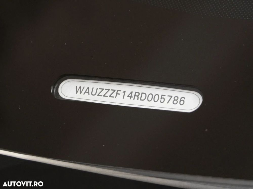 Audi Q8 - 11