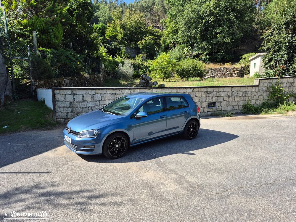 VW Golf 1.6 TDi Trendline BlueMotion - 2