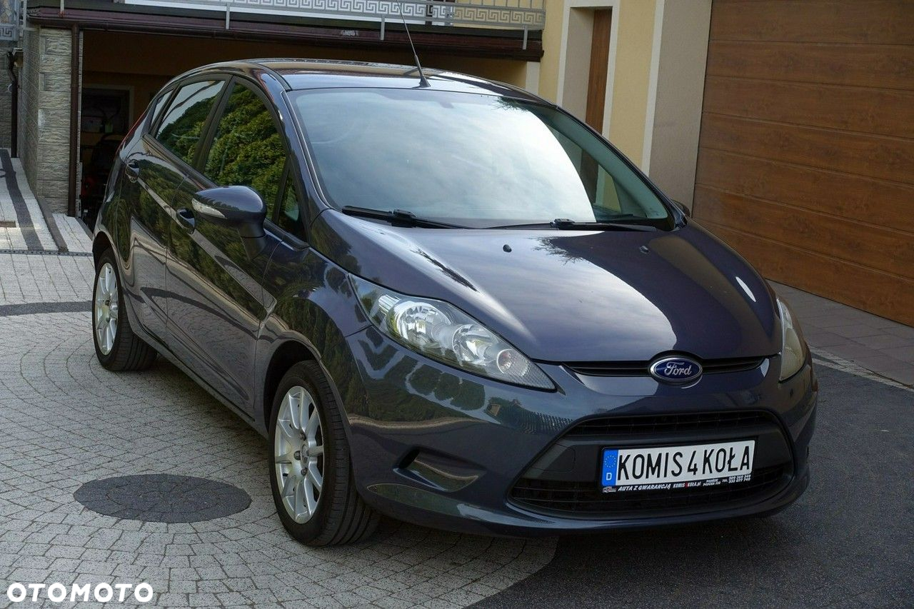 Ford Fiesta - 8