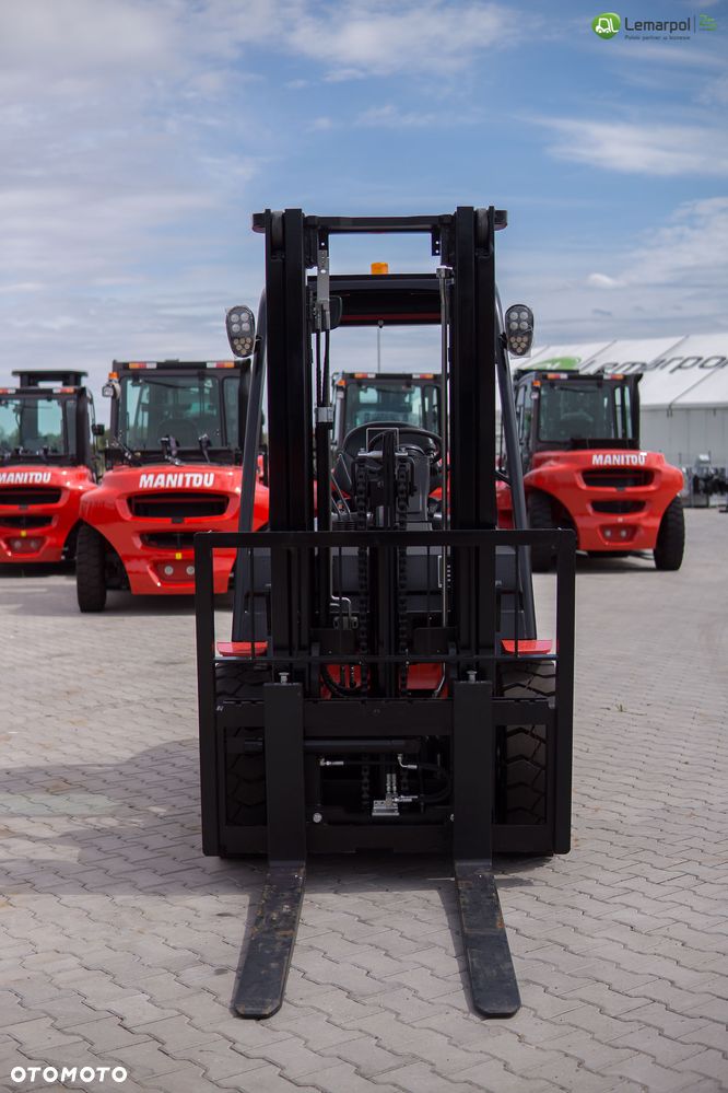 Manitou MI35D - 4