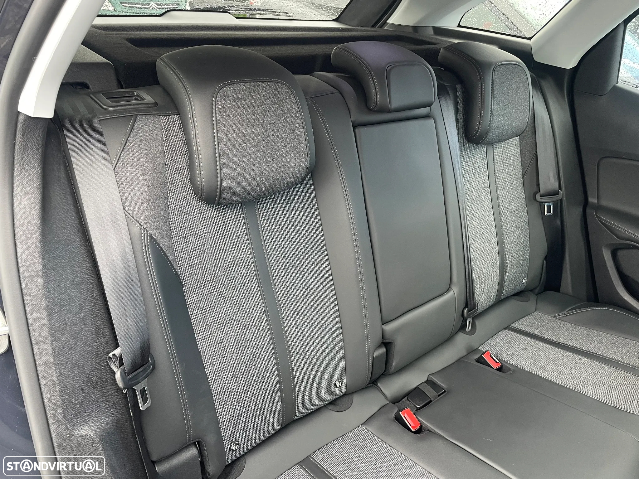 Peugeot 3008 1.2 PureTech Allure Pack EAT8 - 18