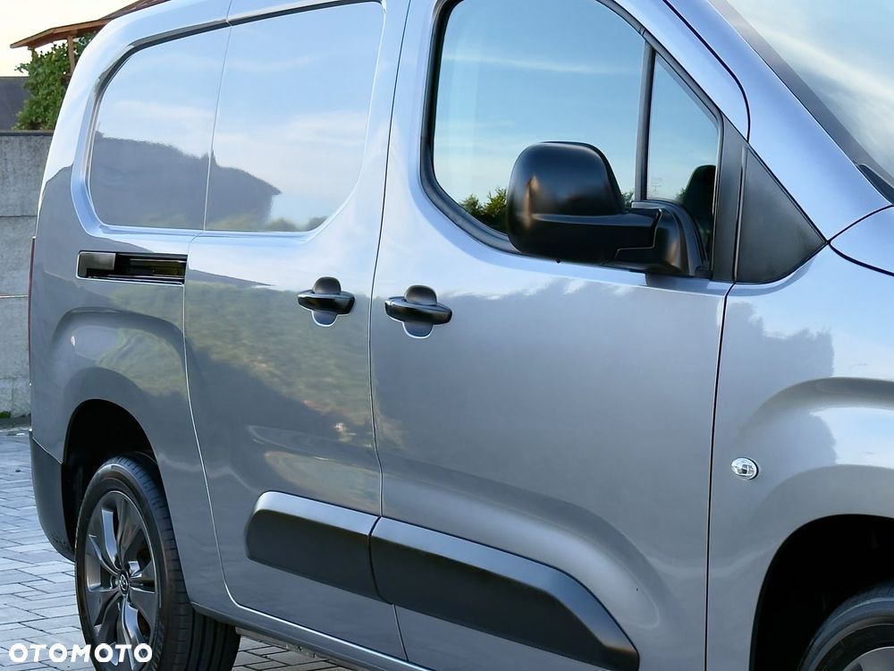 Toyota Proace City L2 Długi Salon Polska BEZWYPADKOWA Serwisowana FVAT23% ZADBANY OKAZJA - 19