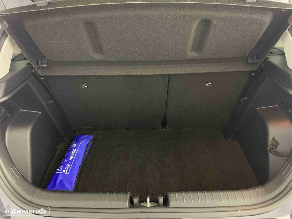 Hyundai i20 1.2 MPi Comfort - 8