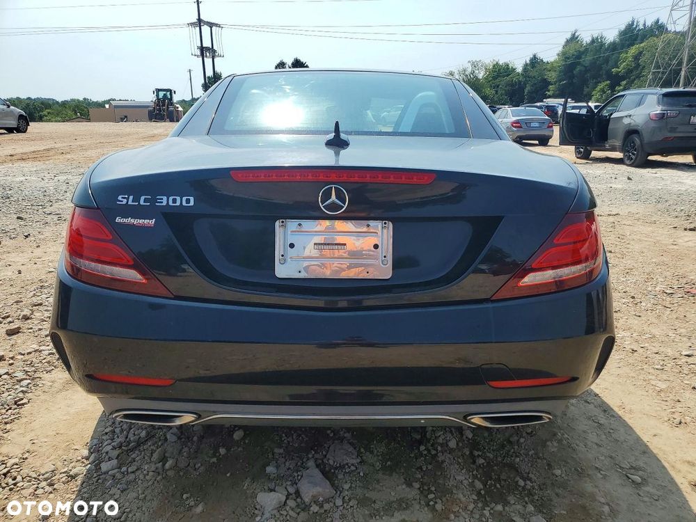 Mercedes-Benz SLK - 18