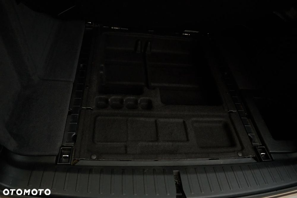 BMW X3 xDrive35i - 34