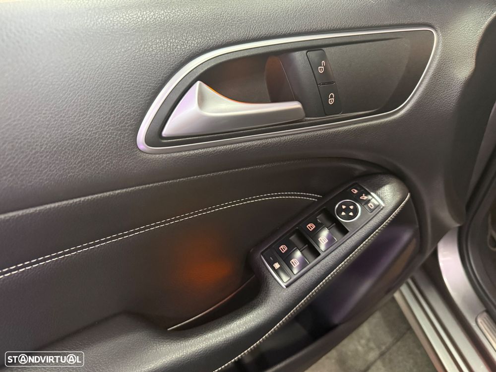 Mercedes-Benz B 180 (CDI) d 7G-DCT Urban — fotografia 10