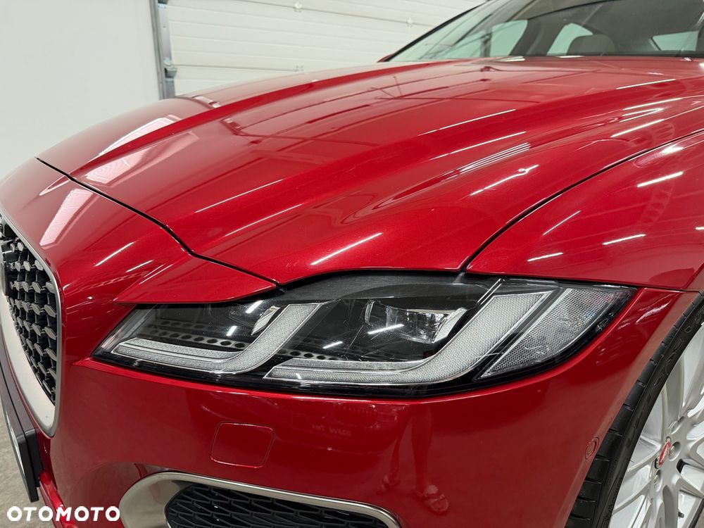 Jaguar XF 2.0 D200 mHEV AWD R-Dynamic SE - 14
