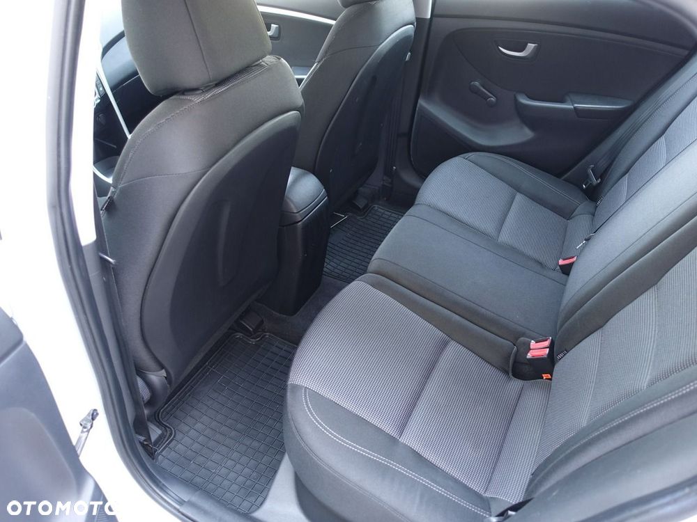 Hyundai i30 - 15