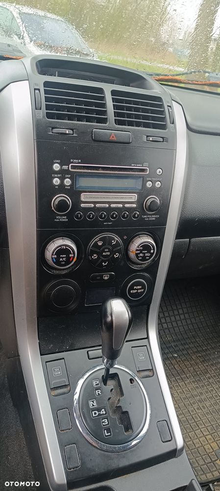 Suzuki Grand Vitara 2.7 V6 - 6