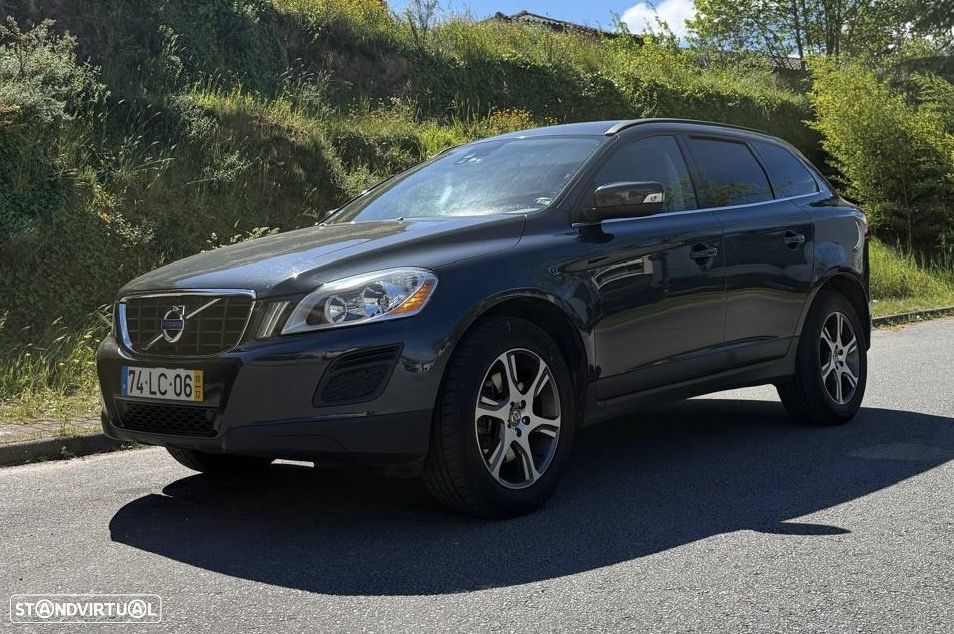 Volvo XC 60 2.0 D3 Drive Momentum - 16