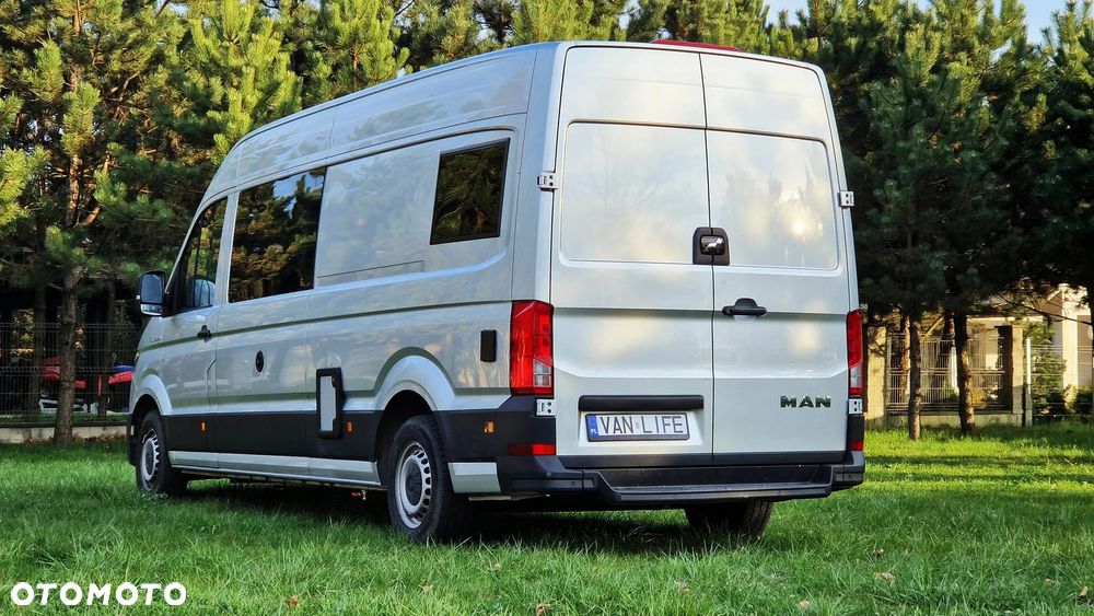 Volkswagen Crafter Kamper Campervan - 4