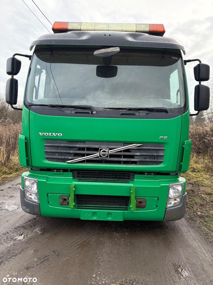Volvo FE 300 - 3