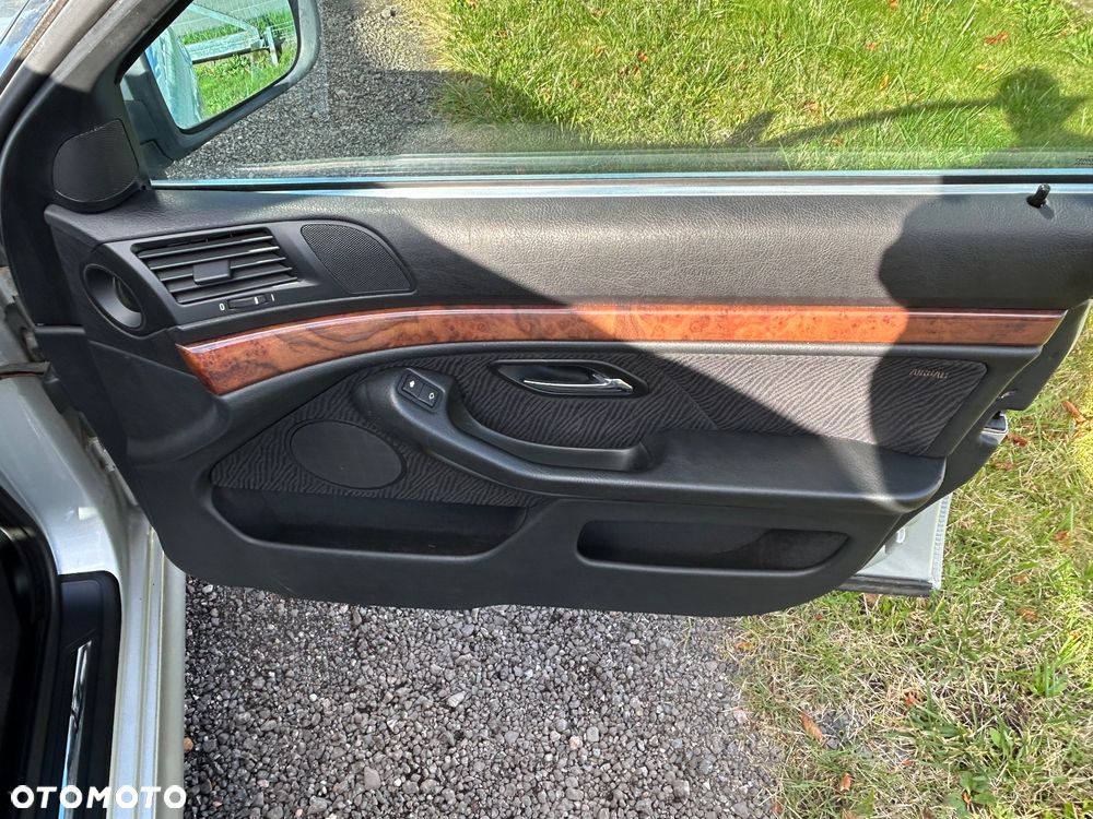 BMW Seria 5 - 15