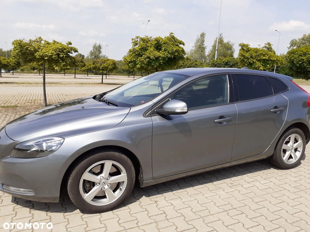 Volvo V40 - 13