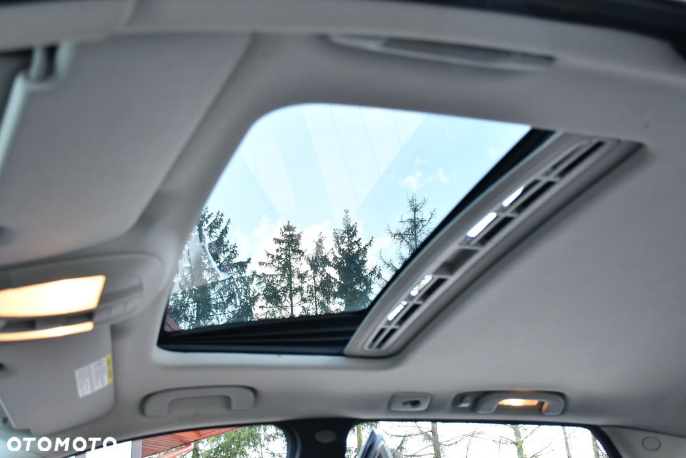 Mercedes-Benz ML 320 CDI 4Matic 7G-TRONIC DPF Edition 10 - 21