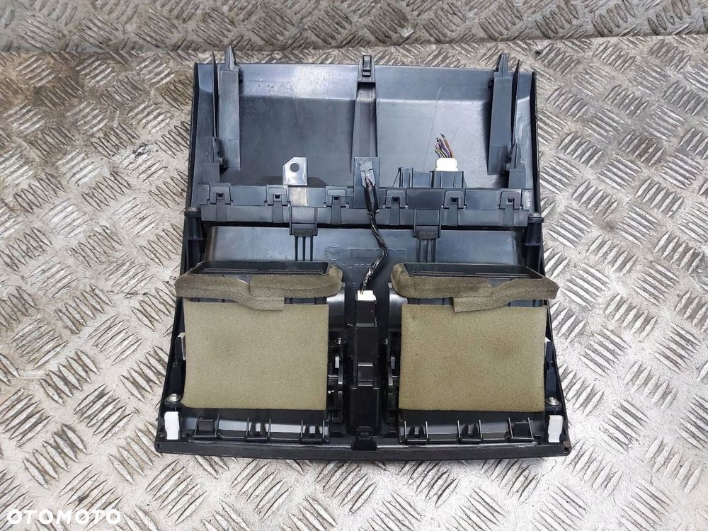 WYŚWIETLACZ + KRATKI NAWIEWU MAZDA 6 II GH GAA9611J0 GS1D-55311 - 4